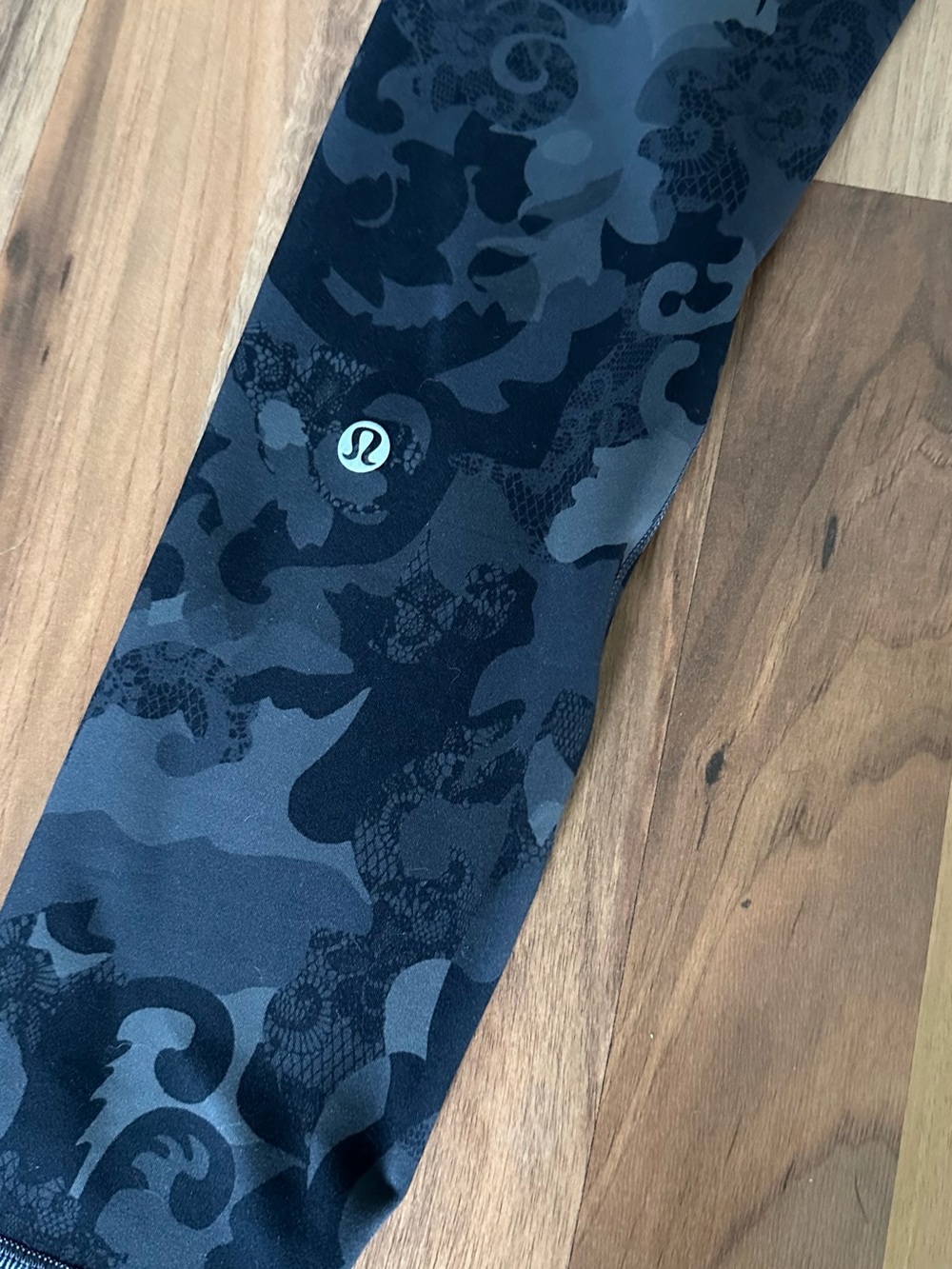Lululemon Align - Picture 3 of 5
